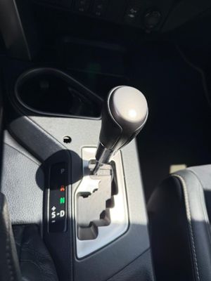 Toyota Rav4 2.5l hybrid 2WD Advance - Foto 13