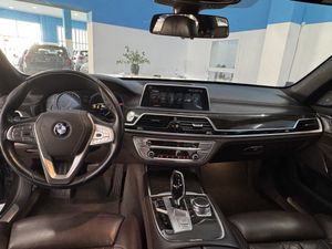 BMW Serie 7 730d xDrive - Foto 13