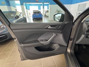 Volkswagen T-Cross Advance 1.0 TSI 70 kW (95 CV) - Foto 14