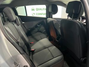 Renault Megane Berlina Emotion 1.6 16v 110 - Foto 20