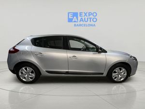 Renault Megane Berlina Emotion 1.6 16v 110 - Foto 9
