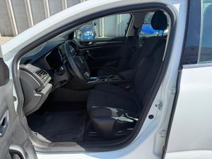 Renault Megane R.S. Line E-TECH Híbrido E. 117kW(160CV) - Foto 9
