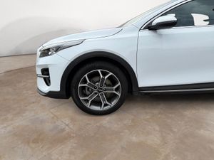 Kia XCeed 1.0 T-GDi Tech 88kW (120CV) - Foto 25