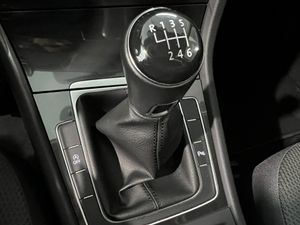 Volkswagen Golf Advance 1.4 TSI 125CV BMT - Foto 21