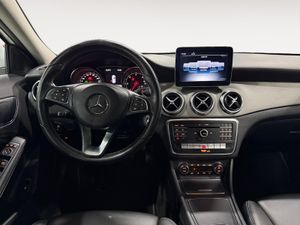 Mercedes Clase GLA GLA 200 d - Foto 21