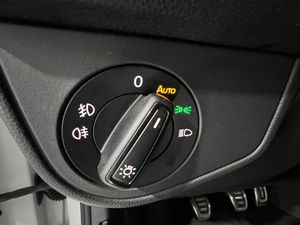 Volkswagen Taigo R-Line 1.0 TSI 81kW (110CV) DSG - Foto 29