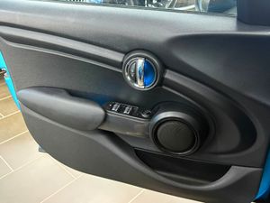 MINI Cooper F55 - Foto 15