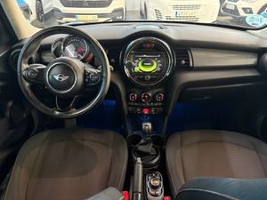 MINI Cooper F55 - Foto 16