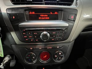 Citroën C-Elysée HDi 90cv Exclusive - Foto 15