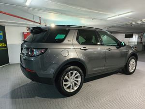 Land-Rover Discovery Sport 2.0L TD4 110kW (150CV) 4x4 SE - Foto 36