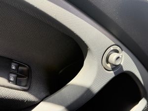 Smart Fortwo 0.9 66kW (90CV) USHUAIA LIM. EDIT COUPE - Foto 19