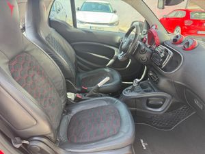 Smart Fortwo 0.9 66kW (90CV) USHUAIA LIM. EDIT COUPE - Foto 14