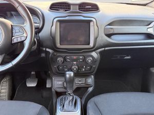 Jeep Renegade Limited 1.3G 135kW (180CV) 4x4 - Foto 25