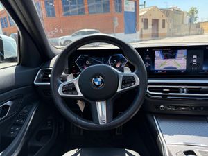 BMW Serie 3 320d Auto. - Foto 27