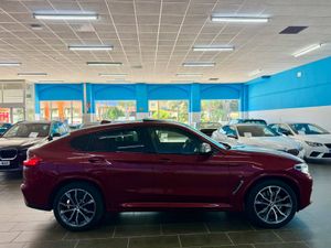 BMW X4 M40d - Foto 26