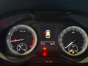 Skoda Karoq Ambition 1.0 TSI 85 kW - Foto 6