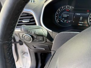Ford Edge 2.0 TDCI 210PS Titanium 4WD Auto - Foto 17