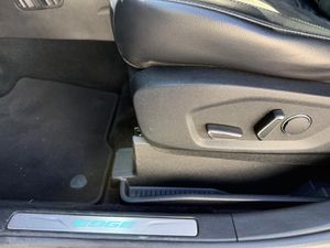 Ford Edge 2.0 TDCI 210PS Titanium 4WD Auto - Foto 8