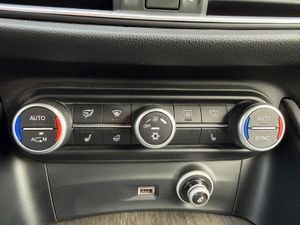 Alfa Romeo Stelvio 2.0 Gasolina 206kW (280CV) Launch Ed. Q4 - Foto 14