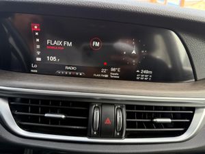 Alfa Romeo Stelvio 2.0 Gasolina 206kW (280CV) Launch Ed. Q4 - Foto 20