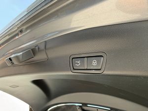 Alfa Romeo Stelvio 2.0 Gasolina 206kW (280CV) Launch Ed. Q4 - Foto 9