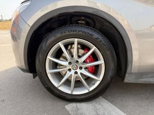 Alfa Romeo Stelvio 2.0 Gasolina 206kW (280CV) Launch Ed. Q4 - Foto 13