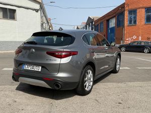 Alfa Romeo Stelvio 2.0 Gasolina 206kW (280CV) Launch Ed. Q4 - Foto 5