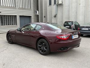 Maserati GranTurismo 4.7 V8 Sport Automático - Foto 10