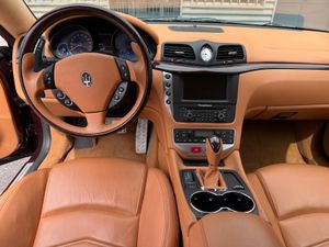 Maserati GranTurismo 4.7 V8 Sport Automático - Foto 9
