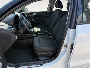 Audi A1 Active Kit 1.6 TDI 85kW (116CV) S tronic - Foto 20