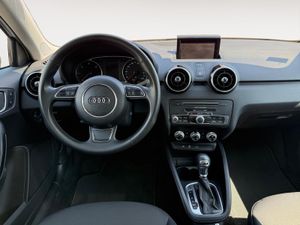 Audi A1 Active Kit 1.6 TDI 85kW (116CV) S tronic - Foto 27