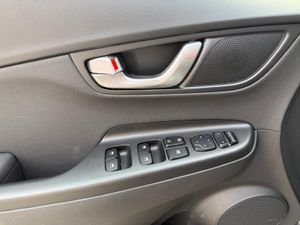 Hyundai Kona 1.6 GDI HEV Style Sky DCT - Foto 13