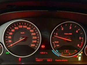 BMW Serie 3 318d Touring Aut. - Foto 11