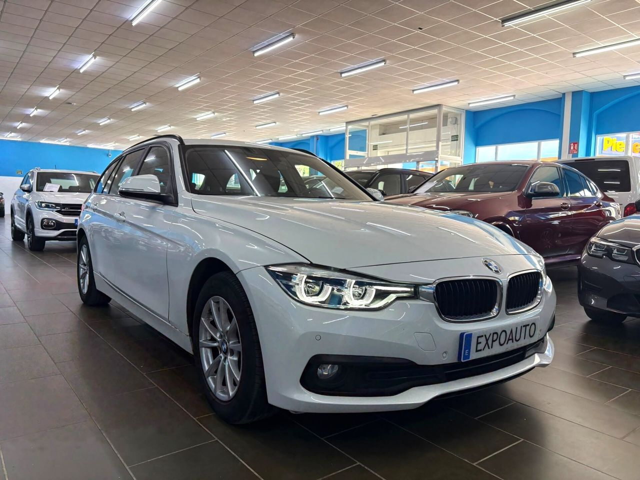 BMW Serie 3 318d Touring Aut. - Foto 1