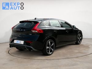 Volvo V40 2.0 T2 Momentum - Foto 4
