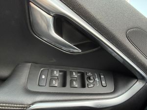 Volvo V40 2.0 T2 Momentum - Foto 17