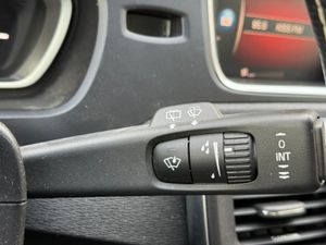 Volvo V40 2.0 T2 Momentum - Foto 15