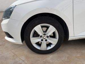 Skoda Fabia 1.0 TSI 81KW (110cv) Ambition - Foto 8