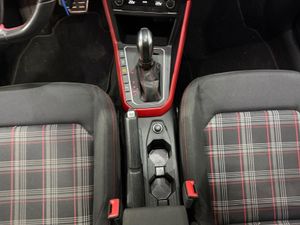 Volkswagen Polo GTI 2.0 TSI 147kW (200CV) DSG - Foto 24
