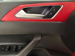 Volkswagen Polo GTI 2.0 TSI 147kW (200CV) DSG - Foto 8
