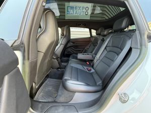 Porsche Taycan - - Foto 8