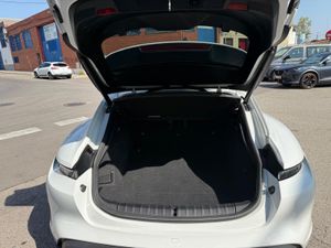 Porsche Taycan - - Foto 7