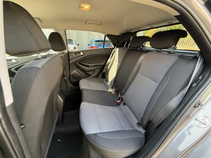 Hyundai i20 1.2 MPI 62kW (85CV) Klass - Foto 8