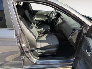 Hyundai i20 1.2 MPI 62kW (85CV) Klass - Foto 31