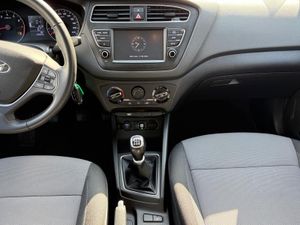 Hyundai i20 1.2 MPI 62kW (85CV) Klass - Foto 15