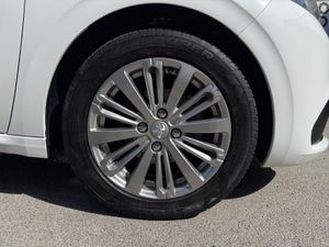 Peugeot 208 5P STYLE 1.6 BlueHDi 55KW (75CV) - Foto 13