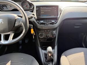 Peugeot 208 5P STYLE 1.6 BlueHDi 55KW (75CV) - Foto 10