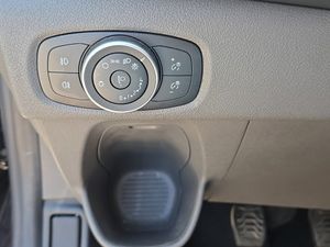 Ford Tourneo Custom 2.0 EcoBlue 96kW (130CV) L2 Titanium - Foto 23