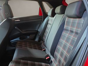 Volkswagen Polo GTI 2.0 TSI 147kW (200CV) DSG - Foto 13