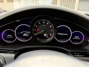 Porsche Cayenne E-Hybrid - Foto 26